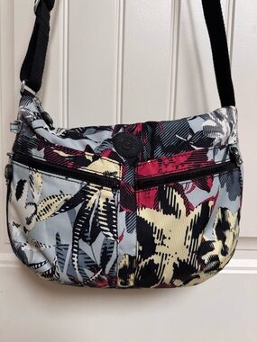 Kipling Izellah Casual Flower Crossbody Bag. 13” by 9” by 2.5”